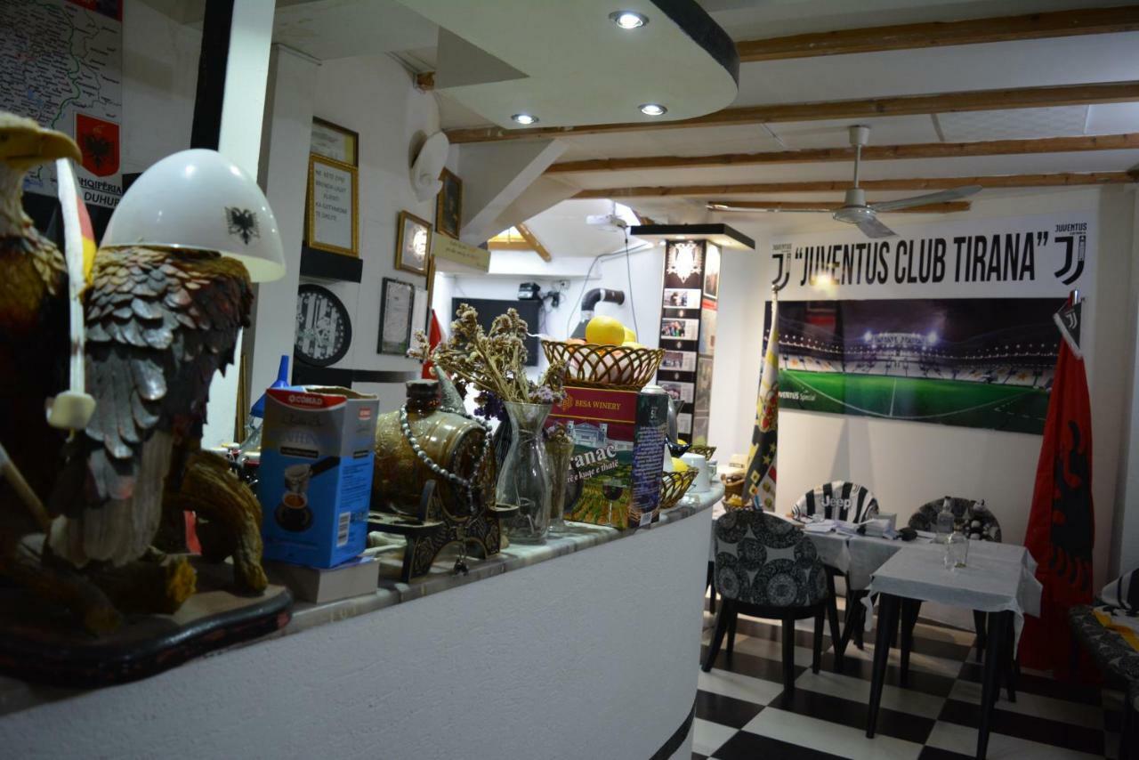 Hotel Republika Tiranë Ngoại thất bức ảnh